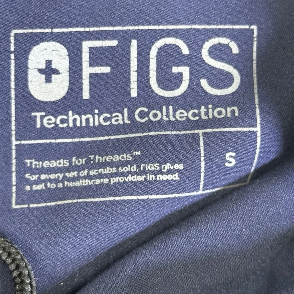 Figs Women's Navy-Blue Kade Cargo Scrub Pants Size S